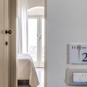 Camera con letto king size